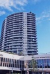 Surfers International Apartments