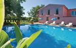 Apartment Valtursko Polje 68 with Outdoor Swimmingpool