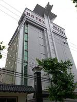 No.1 Hotel