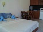 Meni Apartments and Guest Rooms