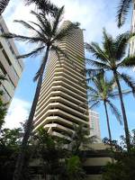 Waikiki Marina Studio with Free Parking