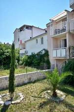 Apartment with Balconies-Center