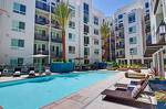 Wilshire La Brea Apartments