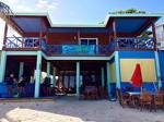 Sandbar Beachfront Hostel & Restaurant