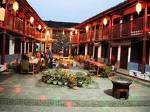 Yangshuo Dahutong Traditional Courtyard