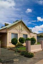 Silver City Cottages