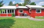 Two-Bedroom Holiday home Sjølund with a Fireplace 02