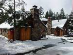 Embers Lodge & Cabins