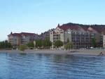 Discovery Bay Resort by kelownacondorentals