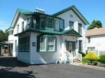 Niagara's Emerald Falls Bed & Breakfast