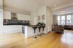 Five Bedroom House in Fulham