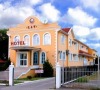 Hotel Lav