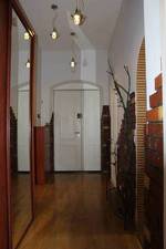 Apartment Doroshenka 28