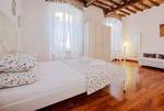 Interno 2 - Woody Apartment