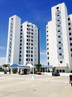 Fully Furnish Apartment at the Beach