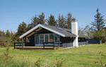 Three-Bedroom Holiday home Løkken with a Fireplace 09