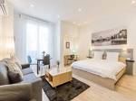 Apartment in Champs Elysees