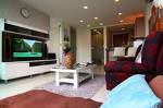 Wong Amat Beach Apartment