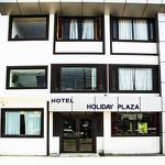 Hotel Holiday Plaza