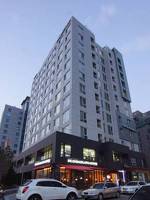 Cplus Residence Hotel