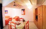 Holiday B&B Aparthotel 13 Centrale