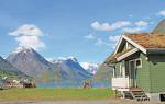 Two-Bedroom Holiday home with a Fireplace in Fjærland