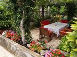 Apartment House in Flowers