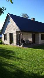 Heleri Holiday Home