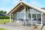 Three-Bedroom Holiday home in Hemmet 12