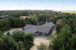 Five-Bedroom Holiday home in Rømø 2